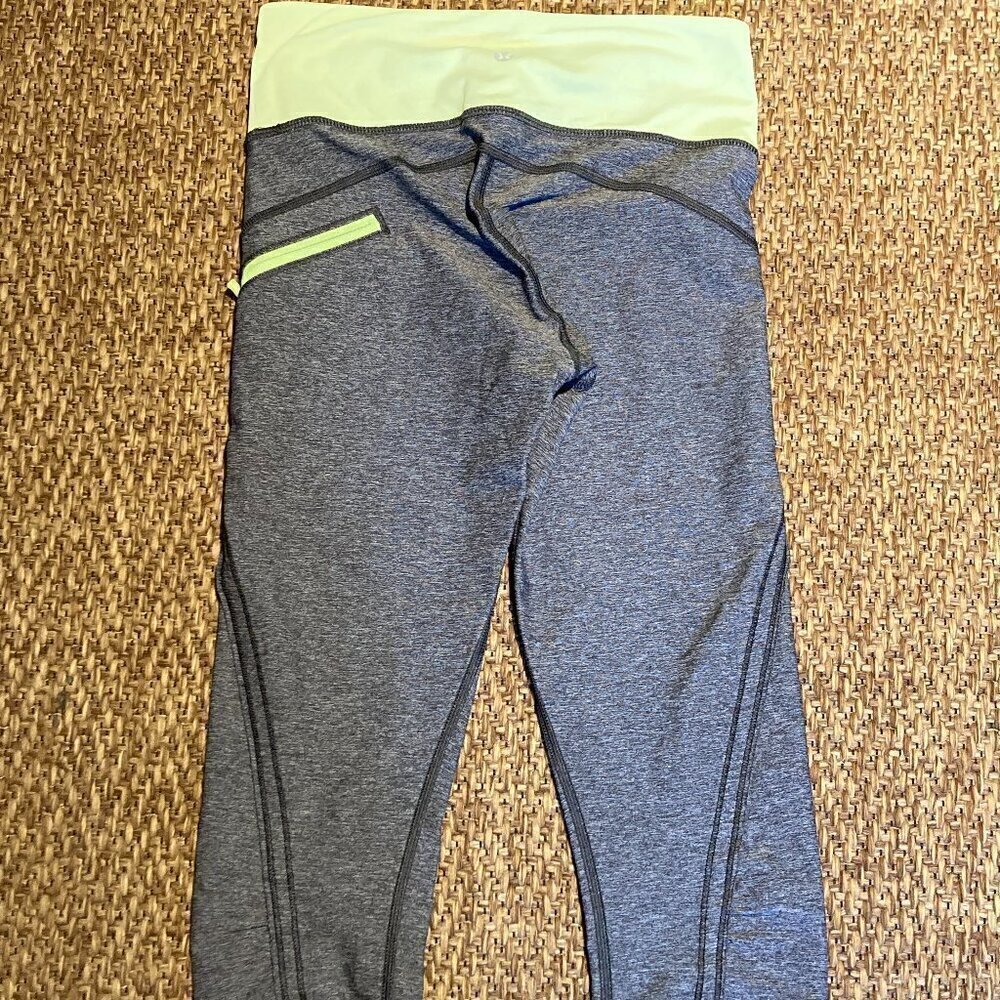 Lululemon Run: Top Speed Crop Heathered Black / Hyper Stripe Clear Mint Zest S-2